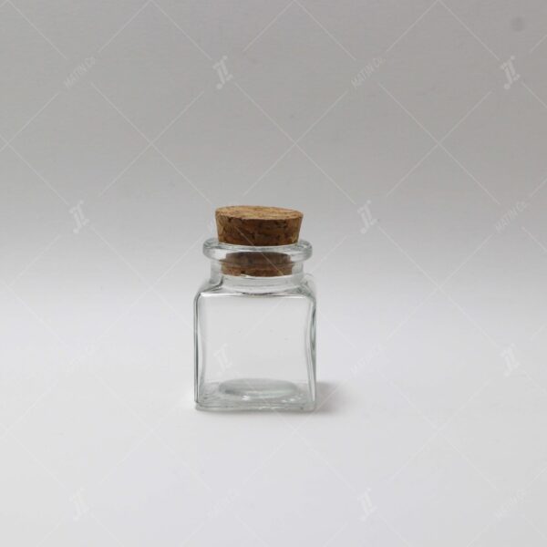 Cubic glass saffron container with cork lid
