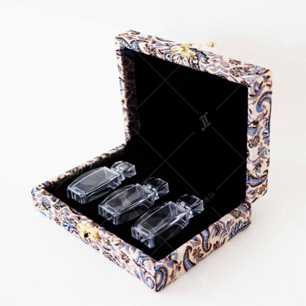 Velvet,Terme, Leather Box with three Azin Container